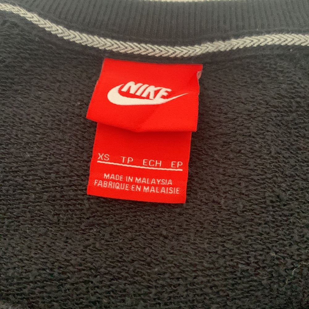 Sweatshirt - Picture 2 of 2